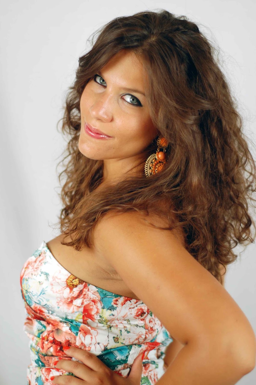 Lucrezia Borgia lucrezia borgia...